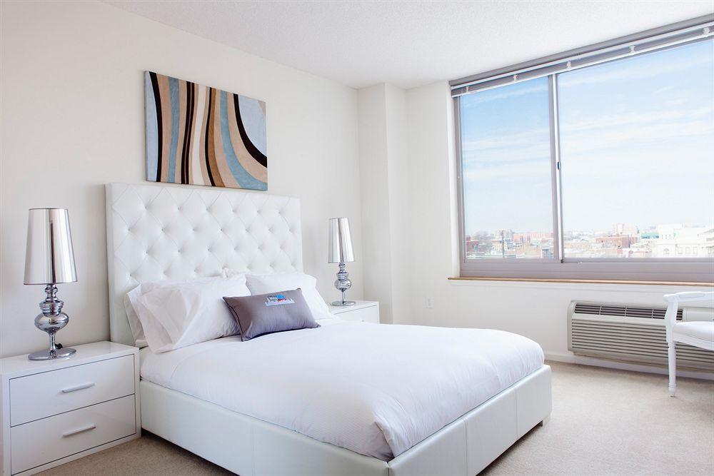 Sky City Apartments New York Exterior photo
